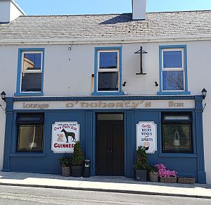Traditional pub in Cooraclare